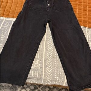 Women's Black Wide-Leg Jeans
